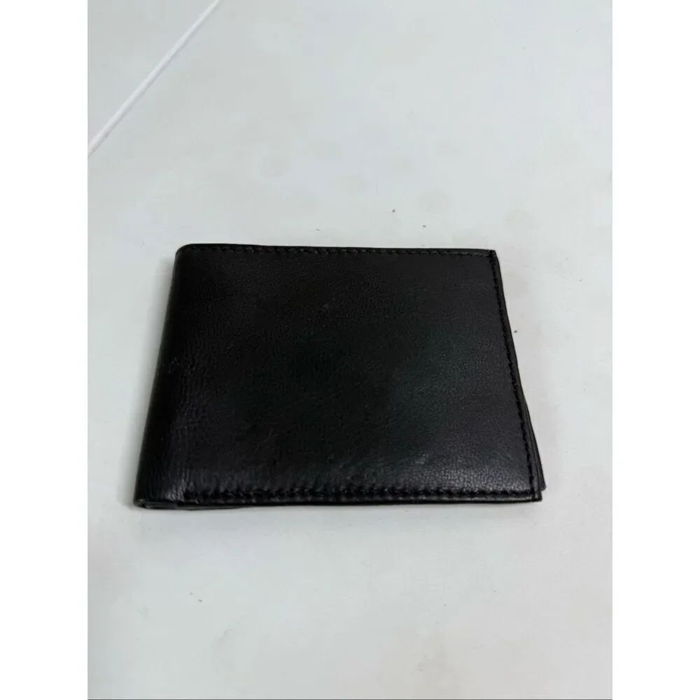 Men’s Leather Bifold Wallet ID / Credit Cards Slots Black See Description